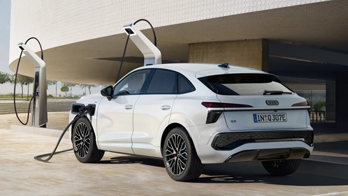 Nuova Q3 Sportback E Hybrid 1920X1080 (1)
