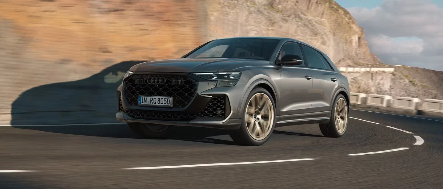 RS Q8 Performance 1440X616