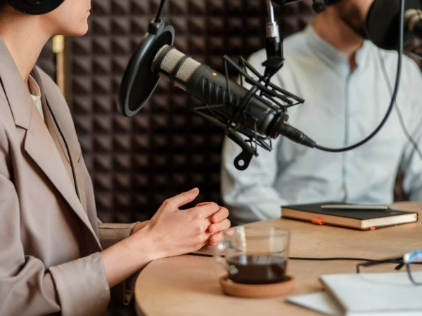 Pubblicizza La Tua Attività Su AB Radio 600X450