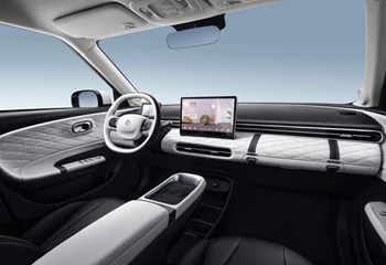 Dongfeng Box Interno Bianco Front 2