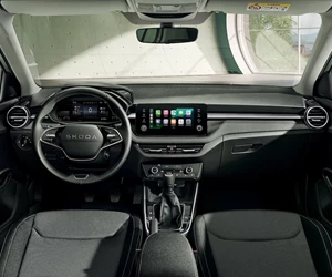 Skoda Fabia Pantone 00002