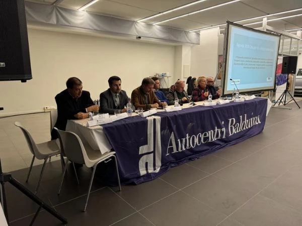 Futuro Pulito Connesso 04